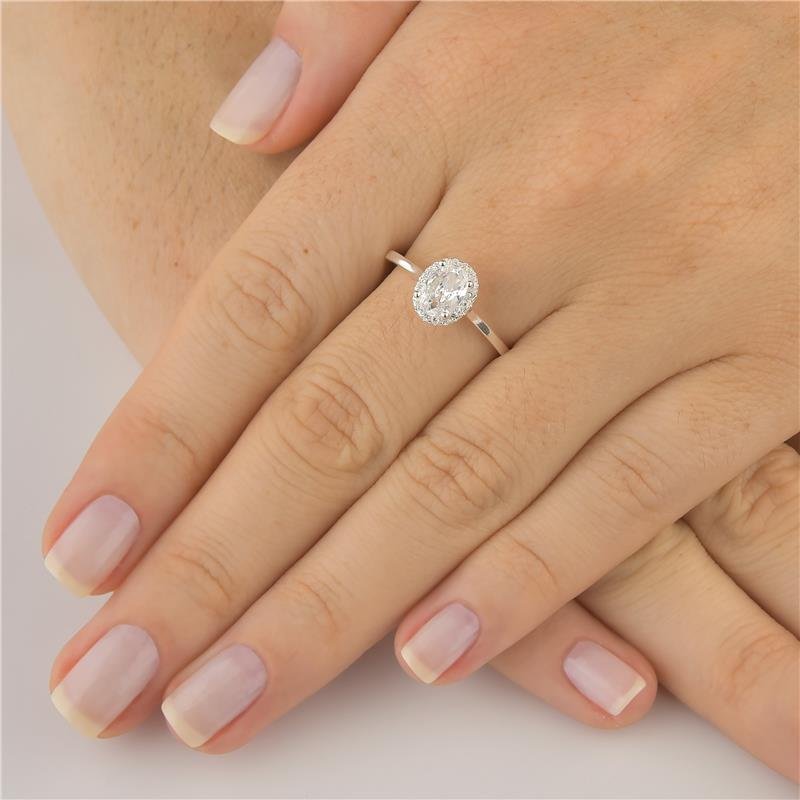 ANEL SOLITÁRIO OVAL