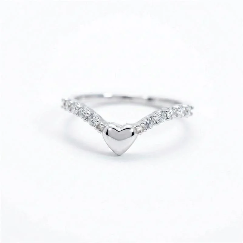 ANEL V CORAÇÃO ZIRCÔNIAS