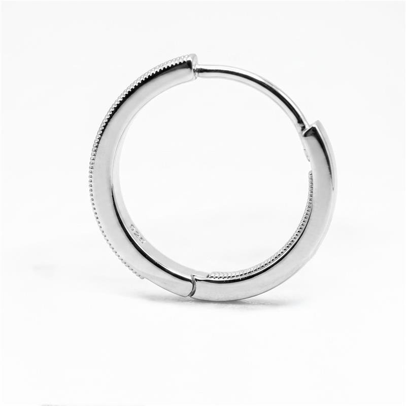ARGOLA CRAVEJADA COM RÓDIO P