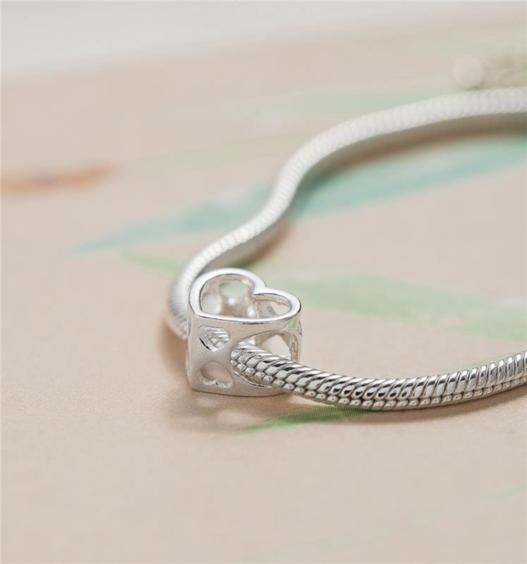 BERLOQUE SEPARADOR CORAÇÃO VAZADO